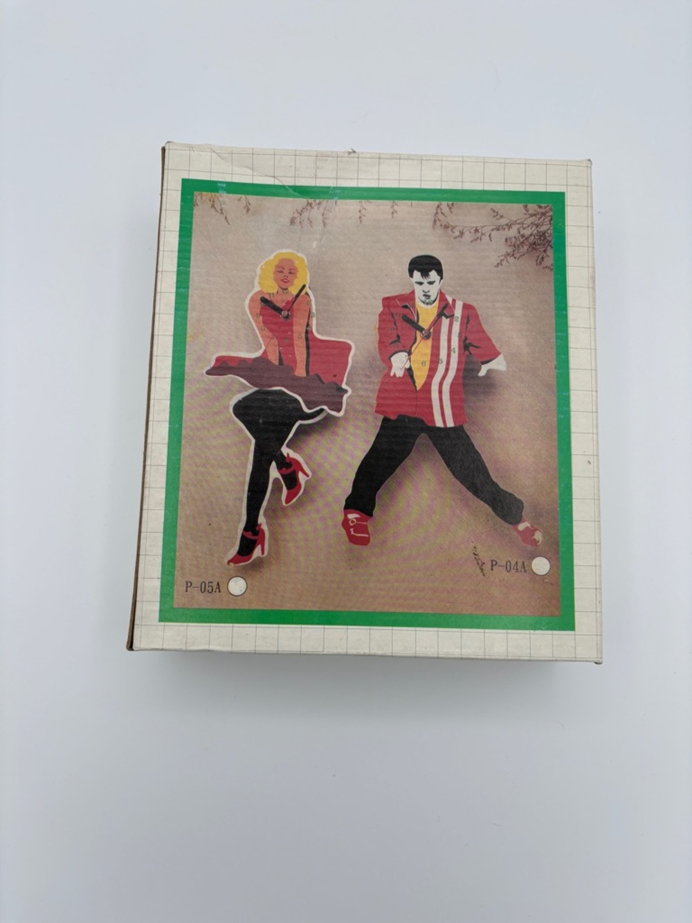 Elvis Presley Blue Suede Shoes Pendulum Clock - Picture 9 of 14